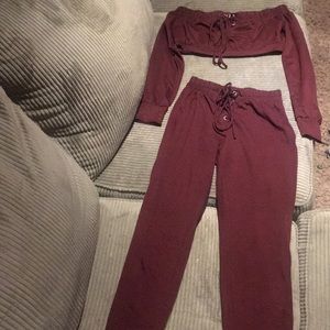 Two piece set (burgundy)